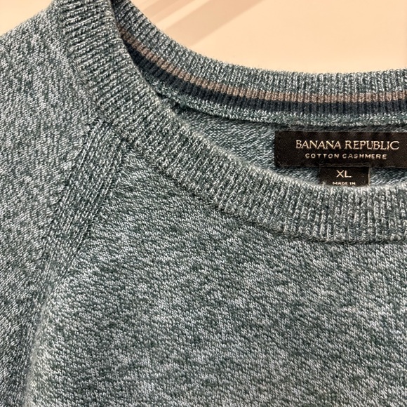 Banana Republic Cotton/Cashmere Sweater XL - Picture 3 of 5